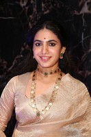 Deepa Thomas Radiates Pure Ethnic Charm